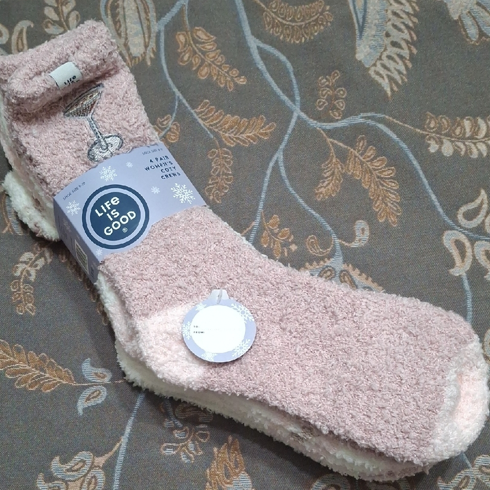 Life Is Good Soft Pink Fuzzy Socks